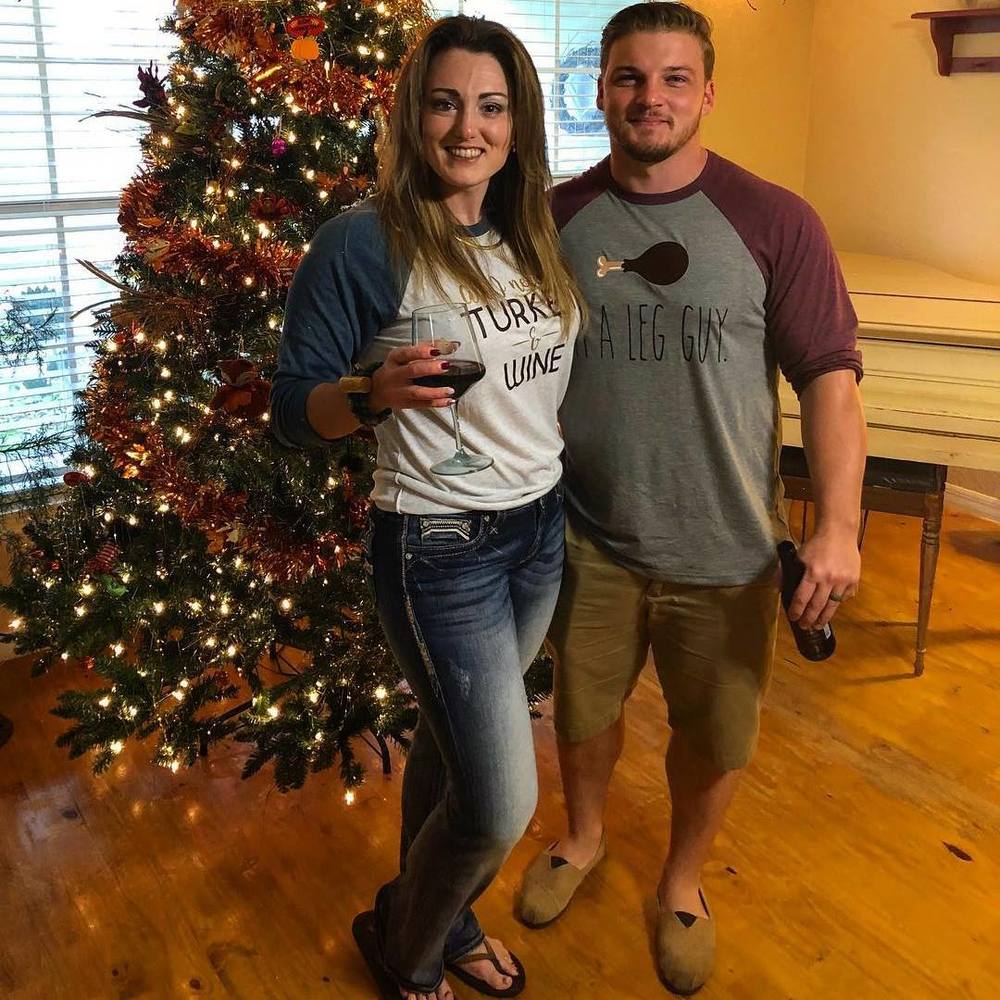 Meet your Posher, Neelie